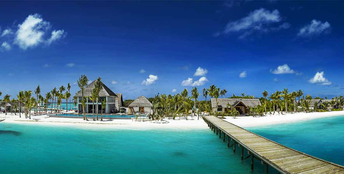 muelle de llegada OZEN Maldives