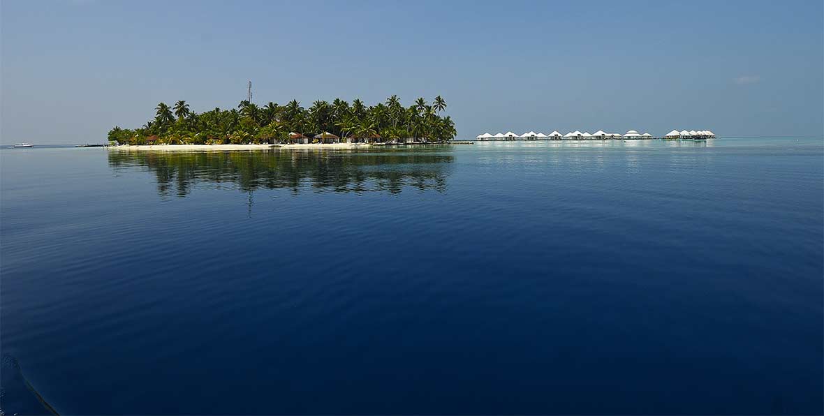 Athuruga Diamonds Resort Maldives - arenatours.com