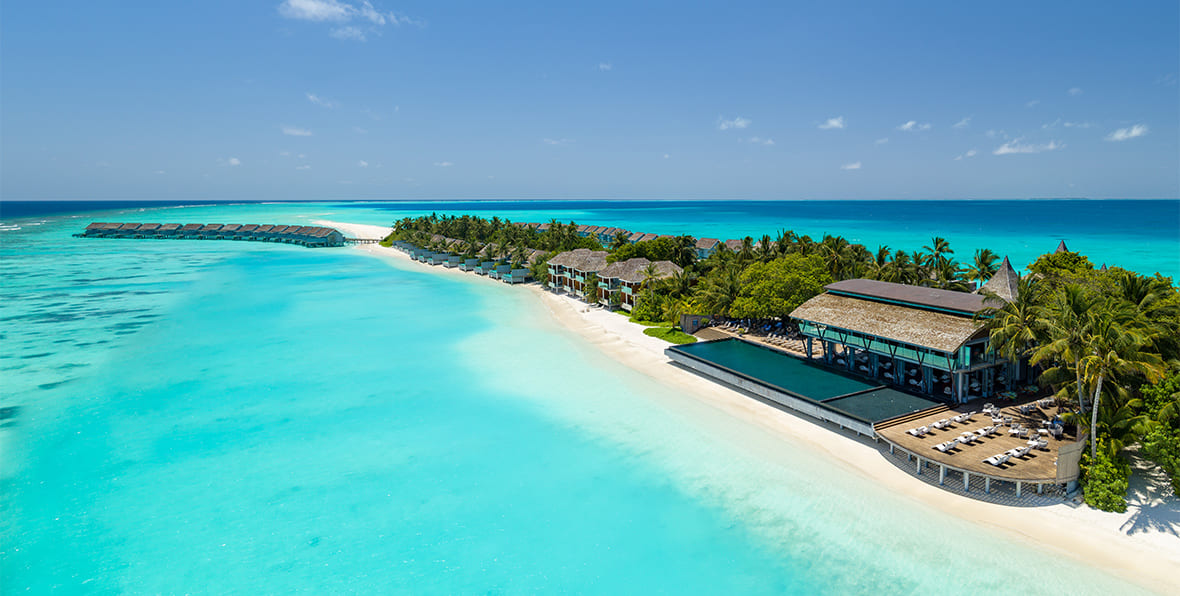 Kuramathi Island Resort Maldives - arenatours.com