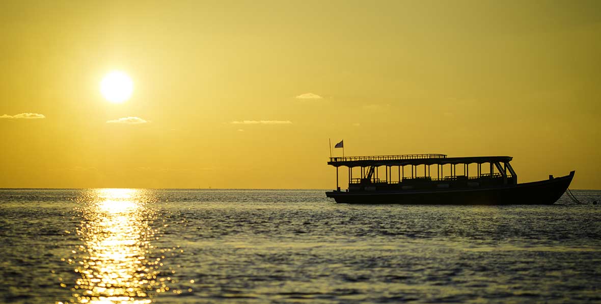 Mirihi Island Resort Maldives - arenatours.com