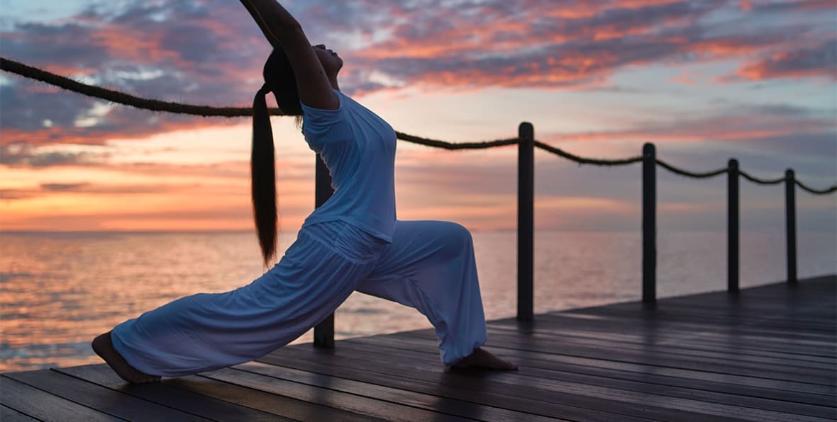 Raffles Maldives Meradhoo Resort Yoga - arenatours.com