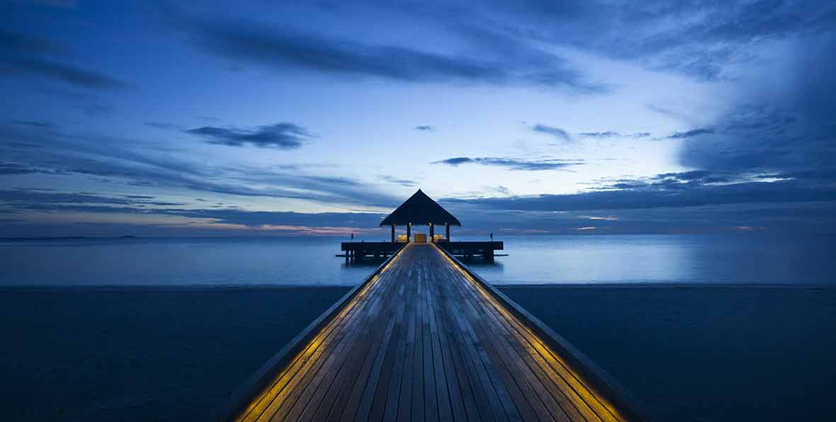 H Outrigger Konotta Maldives Resort Exterior Dock - arenatours.com