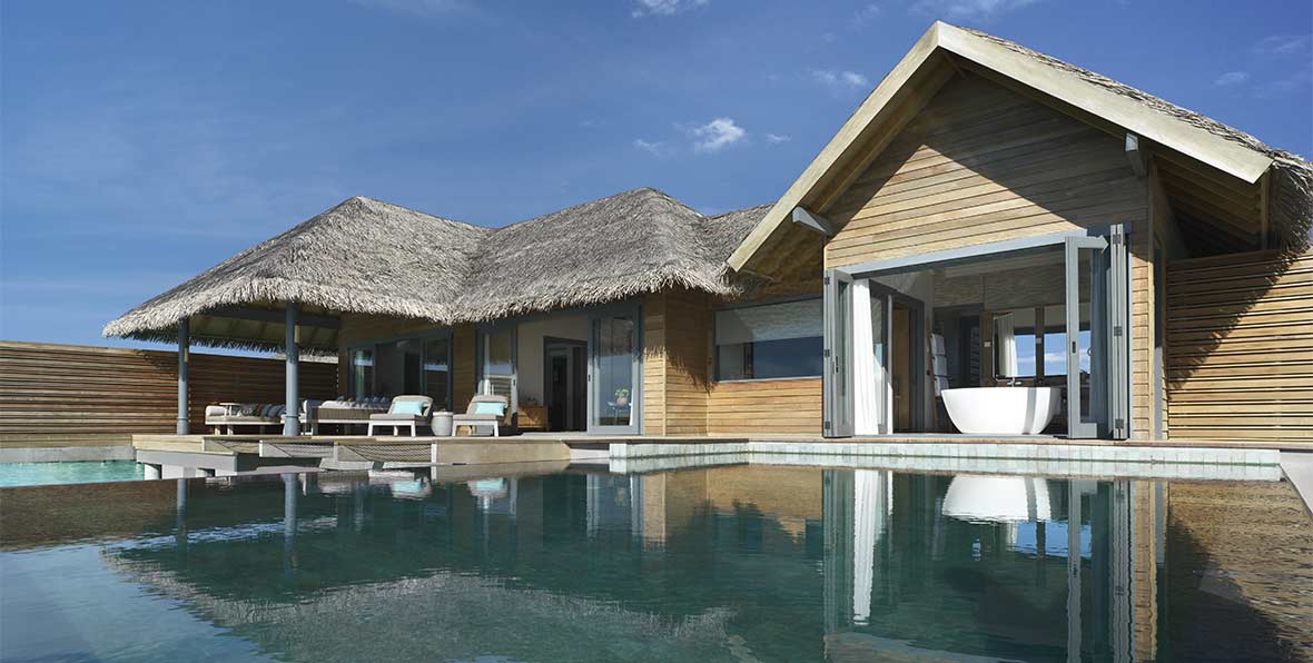 Vakkaru Maldives Over Water Pool Suite - arenatours.com