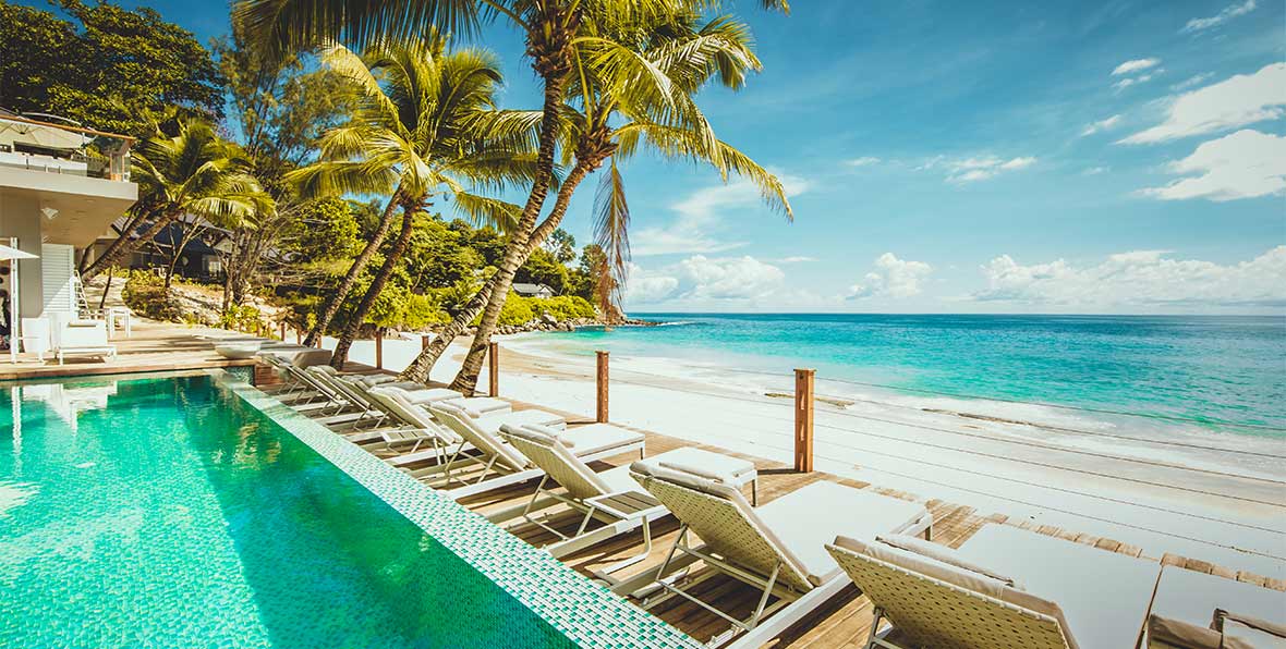 Carana Beach Hotel Seychelles - arenatours.com