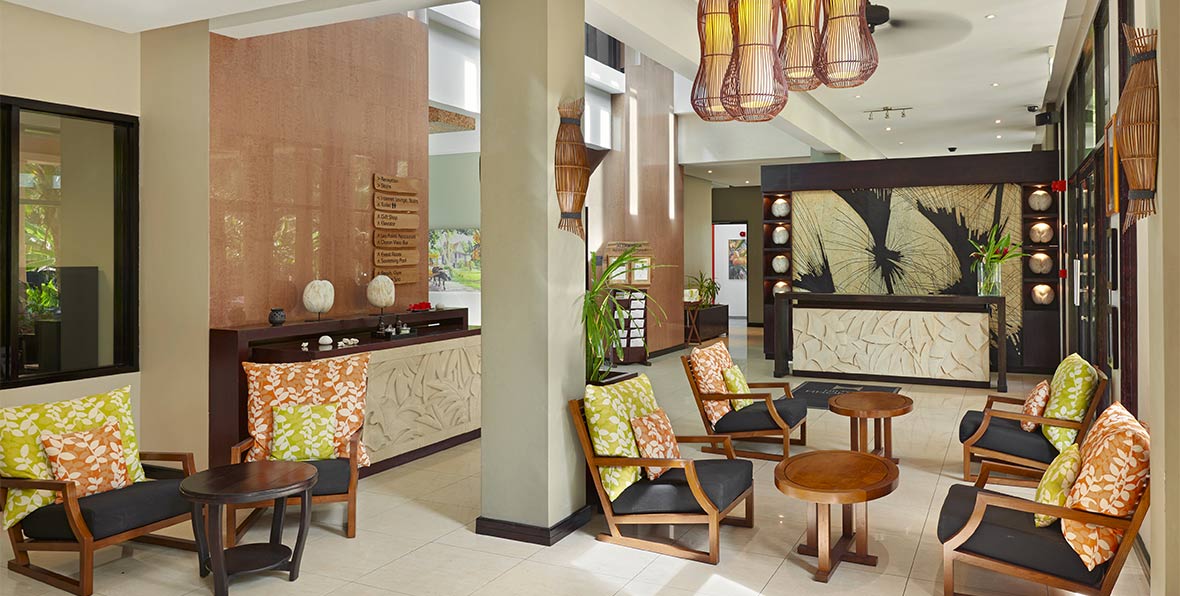 la hall del DoubleTree Resort Seychelles