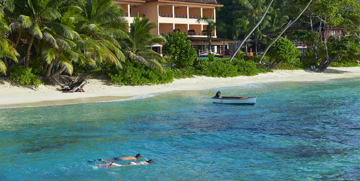 snorkeling en seychelles, double tree by hilton