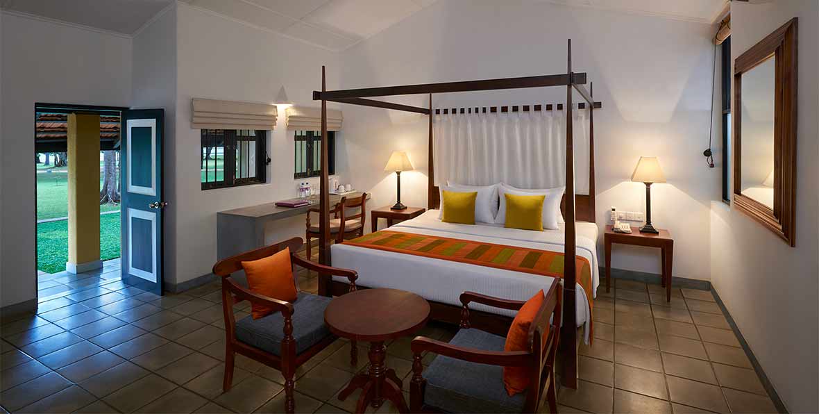 Habarana Village Deluxe Room - arenatours.com