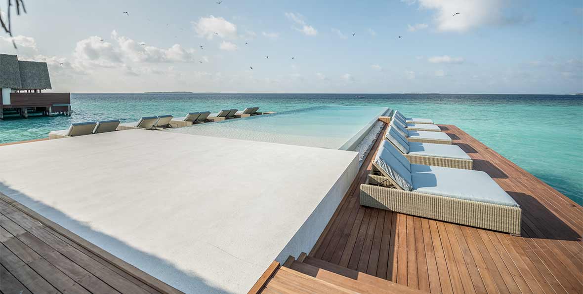 piscina en Heritance Aarah Maldives