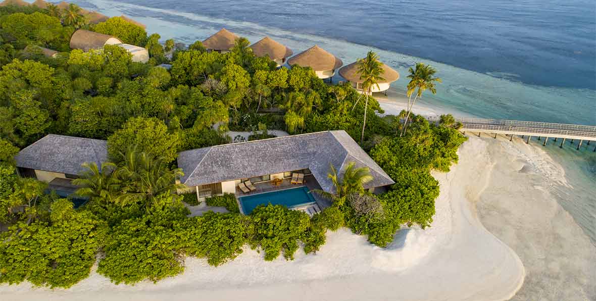 The Residence Maldives Dhigurah Bedroom Beach Pool Villa - arenatours.com