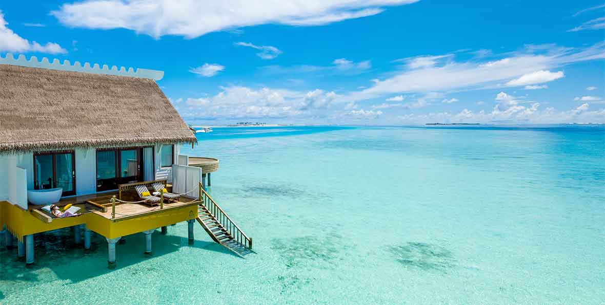 Saii Lagoon Maldives Curio Collection Hilton Over Water Villa - arenatours.com