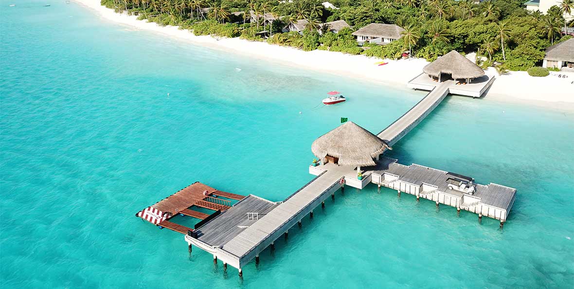 Fairmont Maldives Resort - arenatours.com