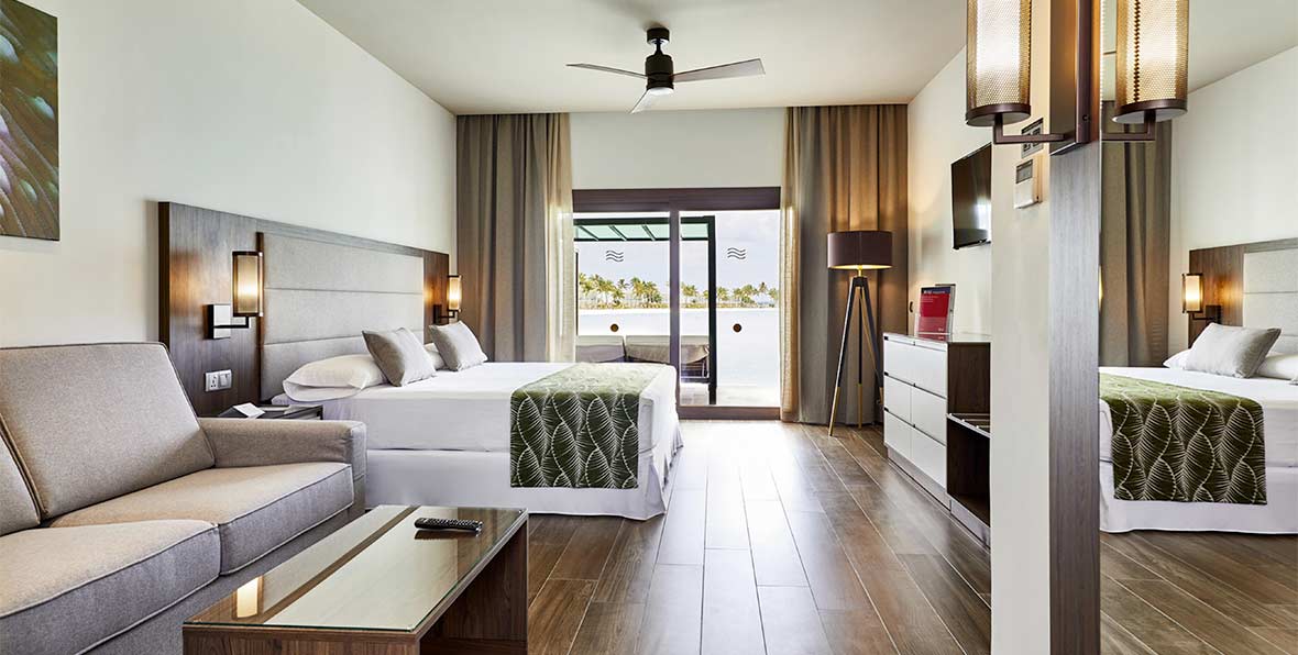 Hotel Riu Atoll Maldivas Overwater Junior Suite - arenatours.com