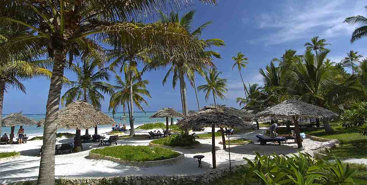 Breeze Beach Club Spa Zanzibar - arenatours.com