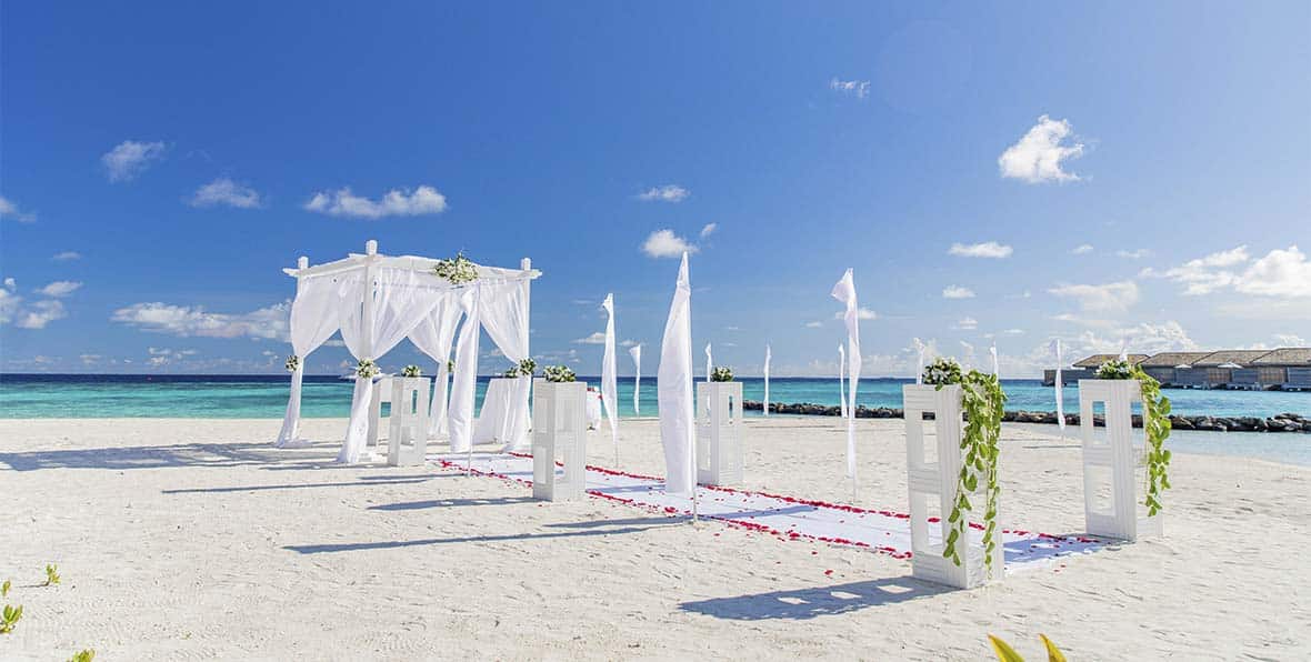 Kagi Maldives Spa Island Wedding - arenastours.com -