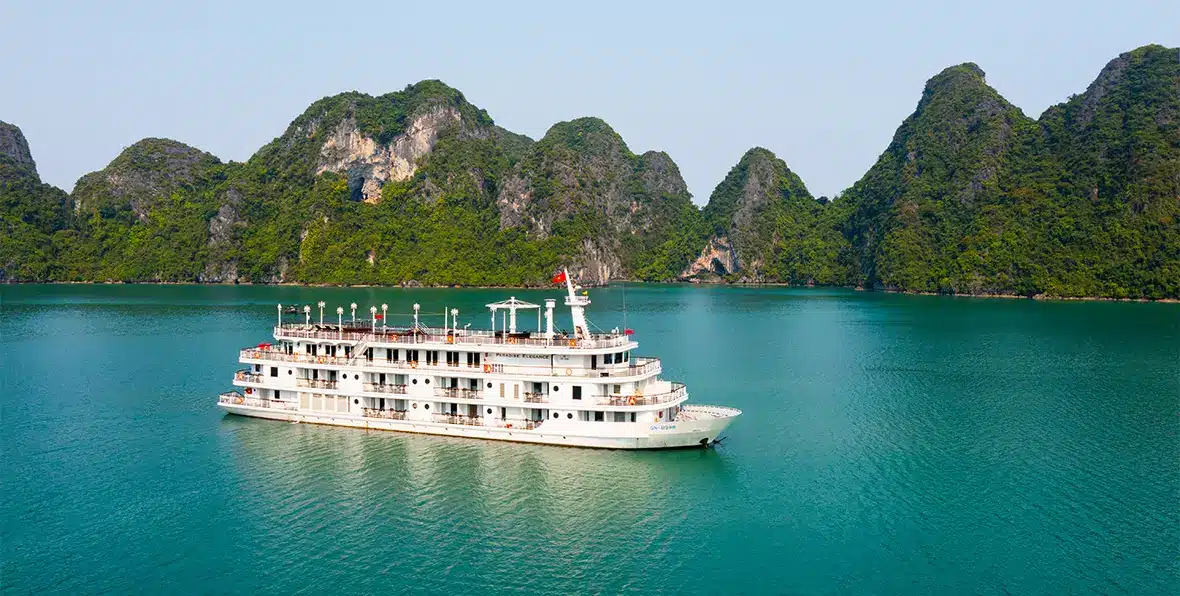 Paradise Elegance Cruise Vietnam - arenastours.com -