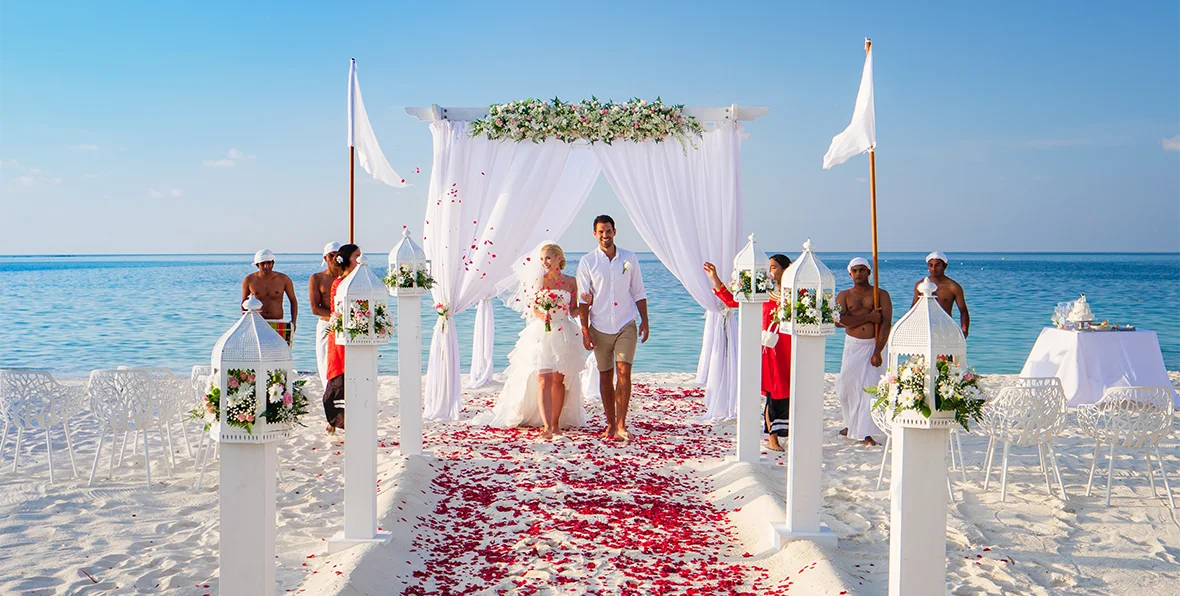 Huvafen Fushi Maldives Wedding - arenatours.com -