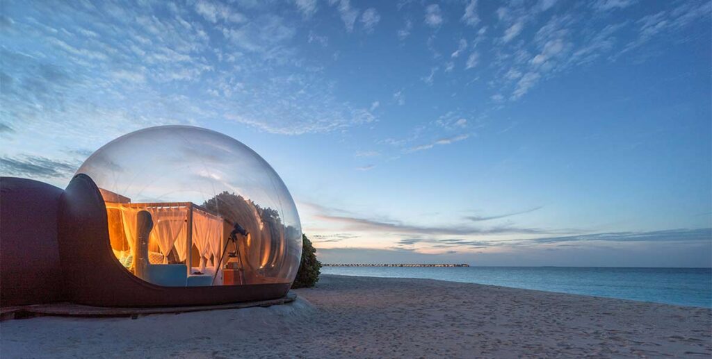 seaside-finolhu-maldives-beach-bubble-tent-----