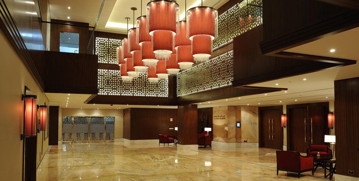 Crowne Plaza Dubai Deira - arenatours.com